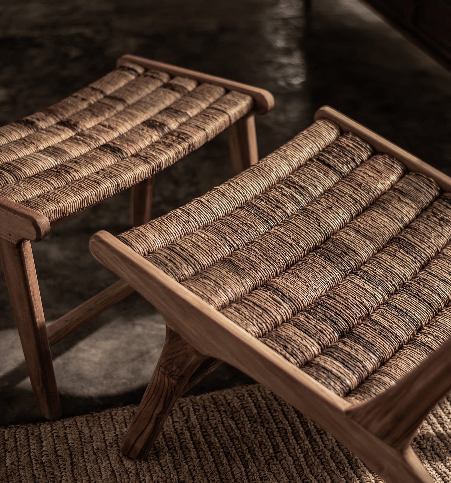 Caterpillar Beetle Chair - Stable Home Garden