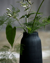 Groove vase tall - Black - Stable Home Garden