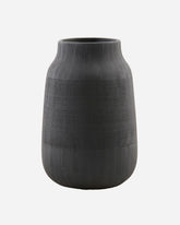 Groove vase short - Black - Stable Home Garden
