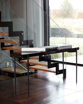 Close console table - Stable Home Garden