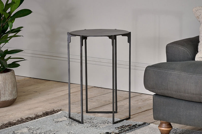 Batang Iron Side Table - Stable Home Garden