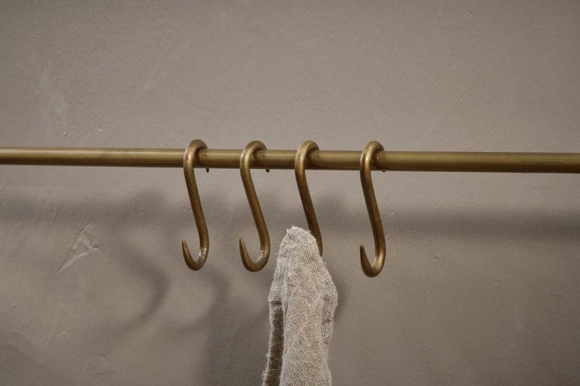 Set of 4 Laila Iron S Hooks - Brass - Stable Home Garden