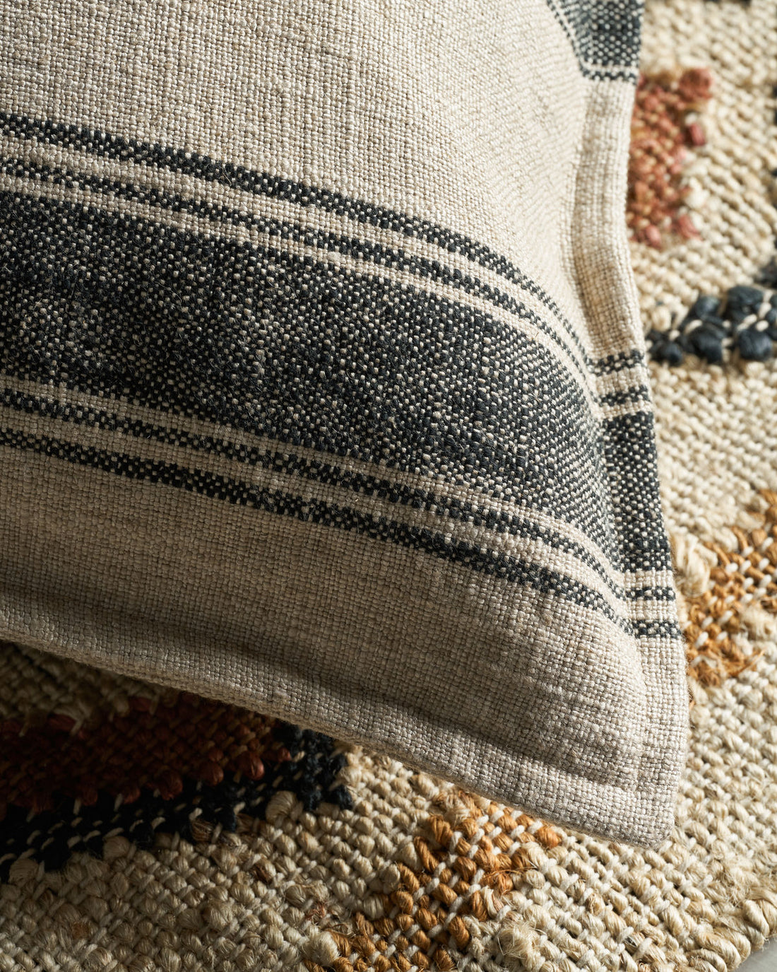 Suto cushion cover - Square - Stable Home Garden
