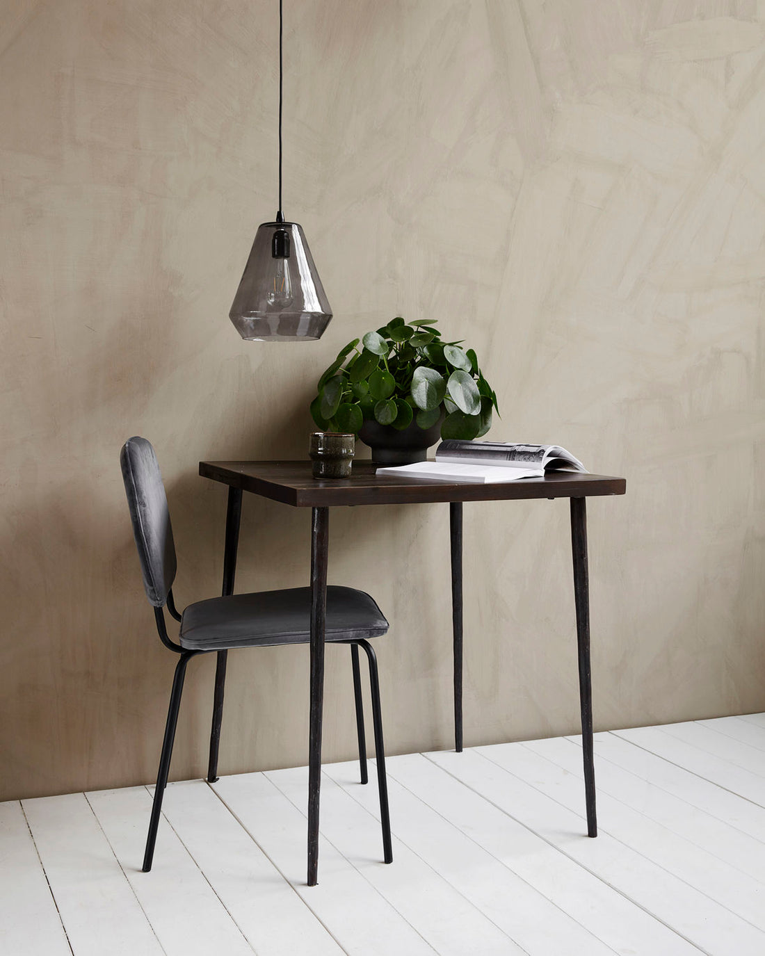 Slated table - Black stain - Stable Home Garden