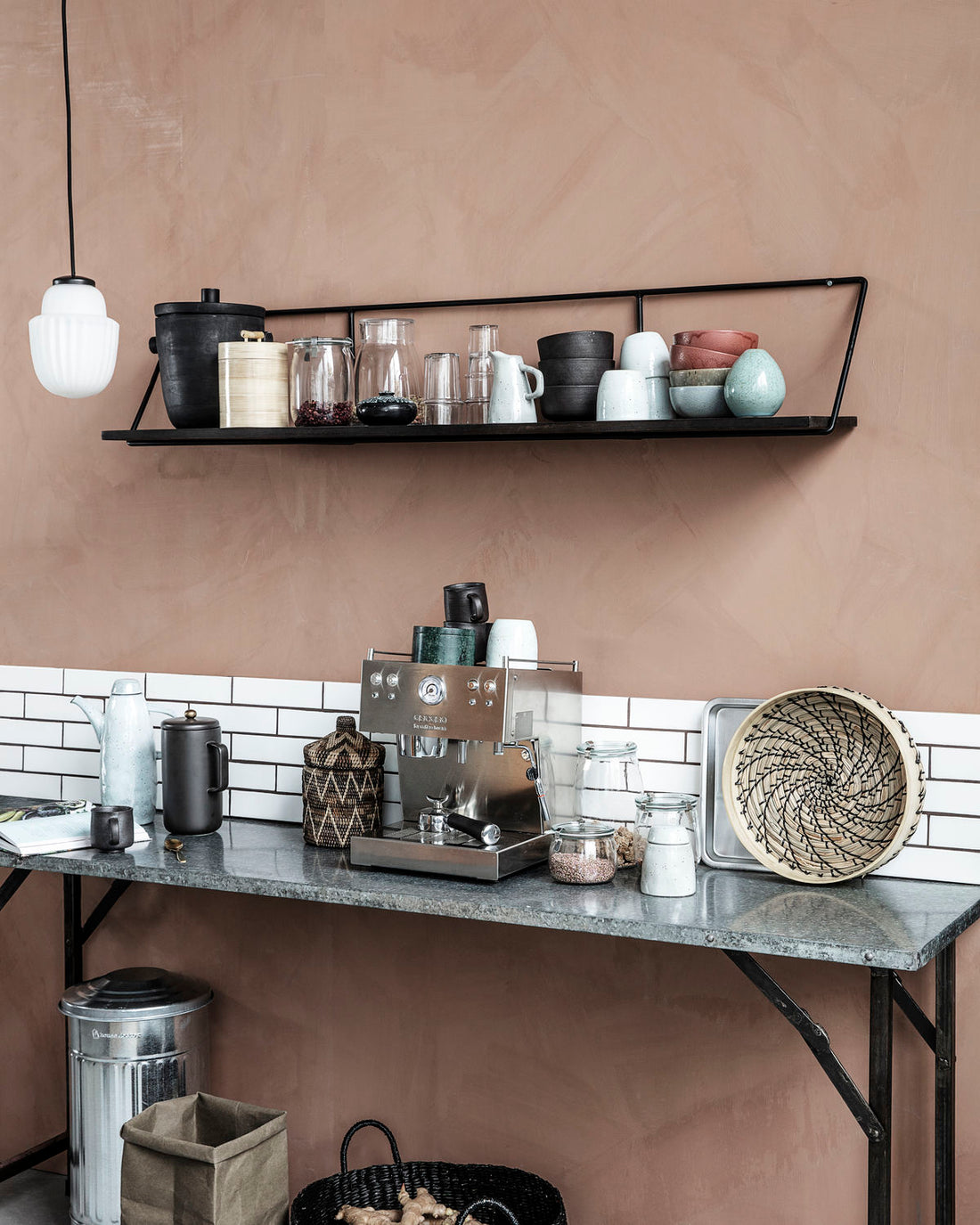 Wired large shelf - Black - Stable Home Garden