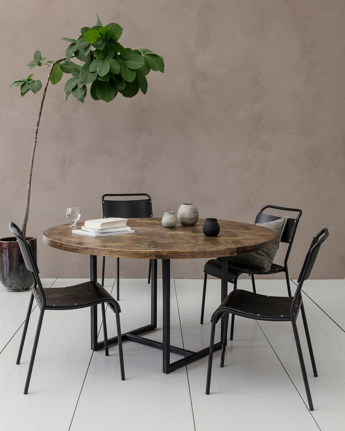 Kant round dining table - Stable Home Garden