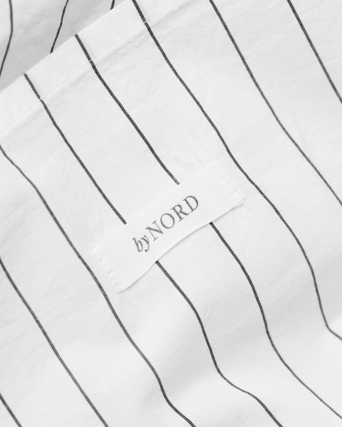 Dagny Bed linen - Snow w. coal