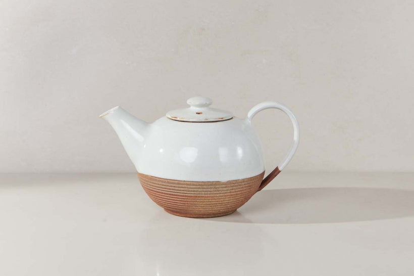 Mali Ribbed Teapot - White