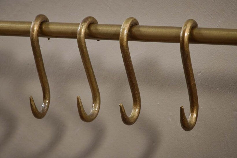 Set of 4 Laila Iron S Hooks - Brass